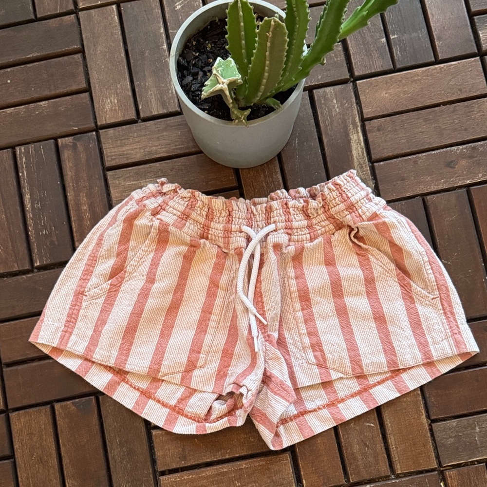 Roxy Striped Pink Women's Shorts